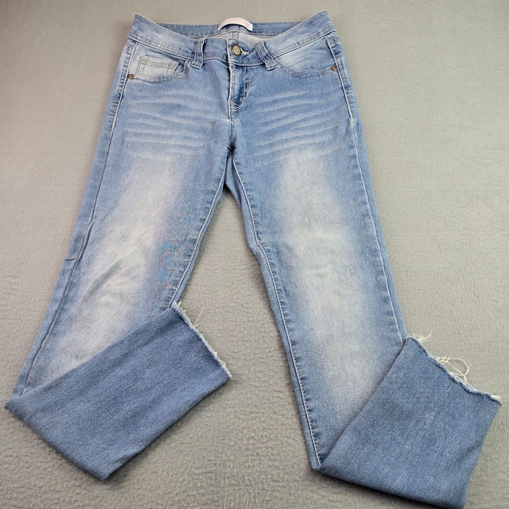 No Boundaries Jeans Size 7 Light Wash Stretch Low Rise Y2K Raw Hem Festival Boho